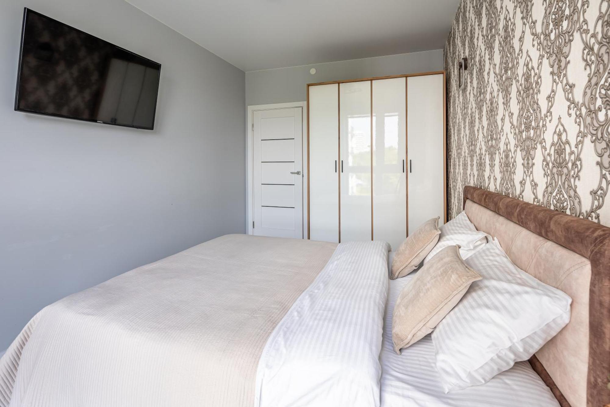 Avalon Time Apartment Lviv Exterior photo